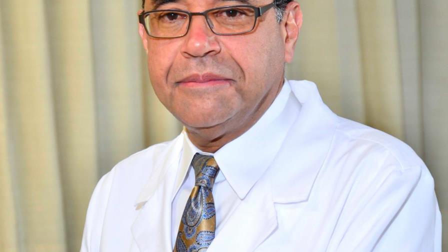  Colegio Americano de Cardiología  designa César Herrera como representante 