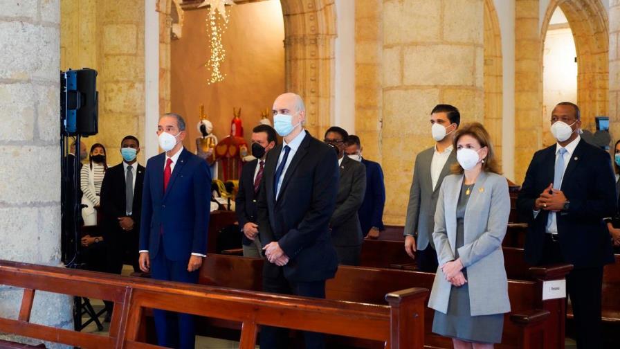 Destacan legado de doctor José Rafael Abinader en 55 aniversario de universidad O&M