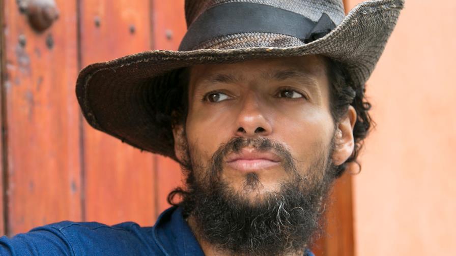 Productoras prevén demandar a Draco Rosa por suspensión de tres conciertos