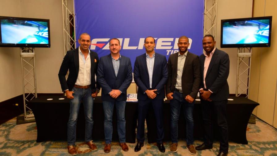 Pilotos dominicanos reciben apoyo para el campeonato de drift Pilotos dominicanos reciben apoyo para el campeonato de drift