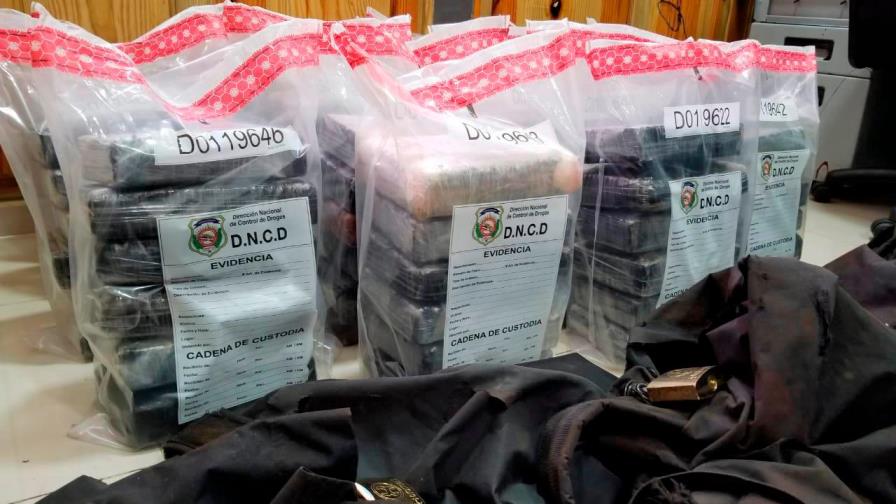 Decomiso de 1,902 kilos de cocaína en PR, entre los más grandes cargamentos que vinculan a dominicanos