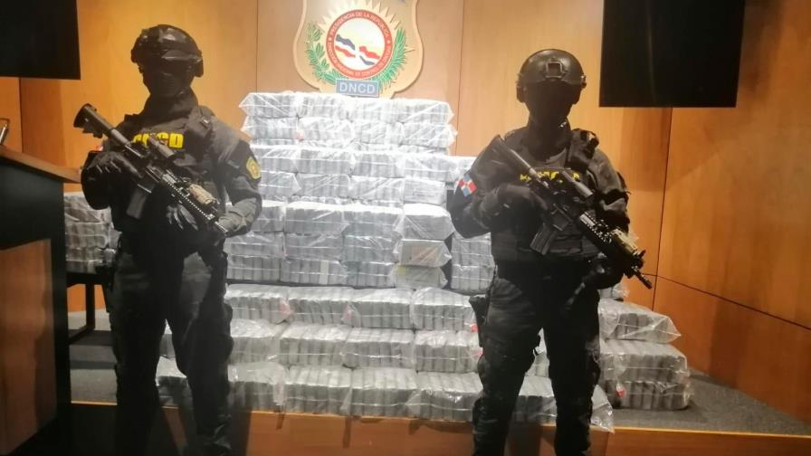 Apresan a cuatro personas con 675 paquetes de cocaína en las costas de San Pedro Apresan a cuatro personas con 675 paquetes de cocaína en las costas de San Pedro