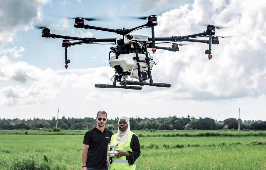 Asfixiar al mosquito: el uso pionero de drones contra la malaria en Zanzíbar
