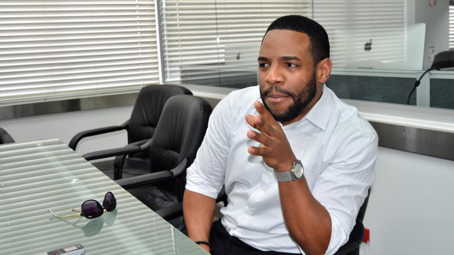 “Los salseros criollos no arriesgan, se van por el camino fácil”, asegura El Montuno “Los salseros criollos no arriesgan, se van por el camino fácil”, asegura El Montuno