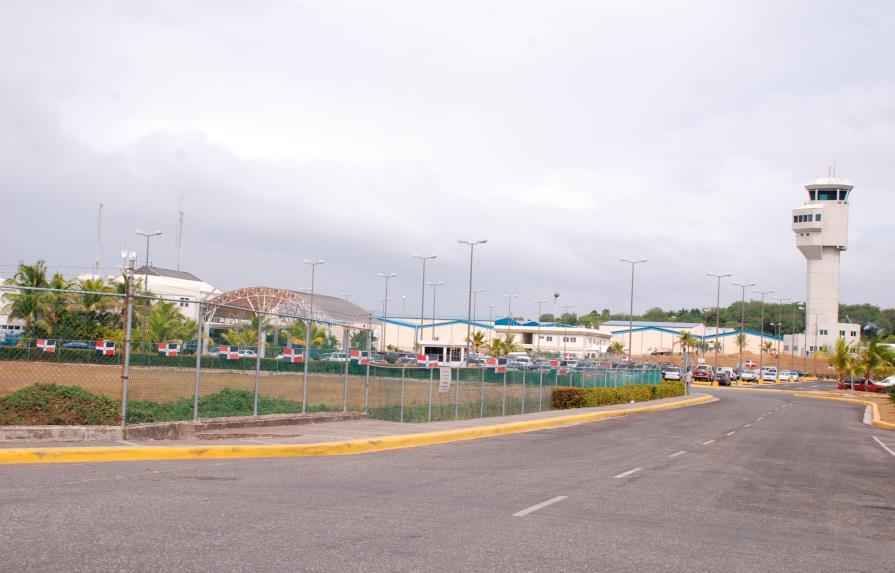 República Dominicana reanuda los vuelos con Haití