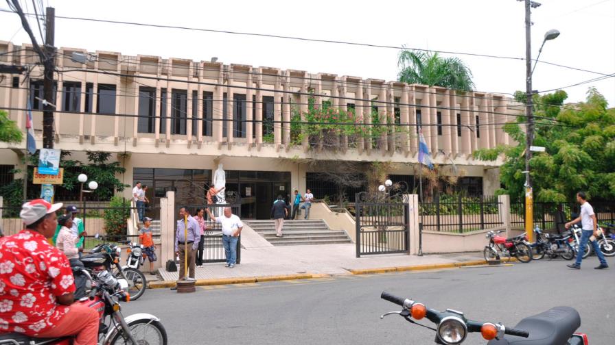 Dictan un mes de prisión preventiva a mujer acusada de intentar ahorcar a  su hijo 