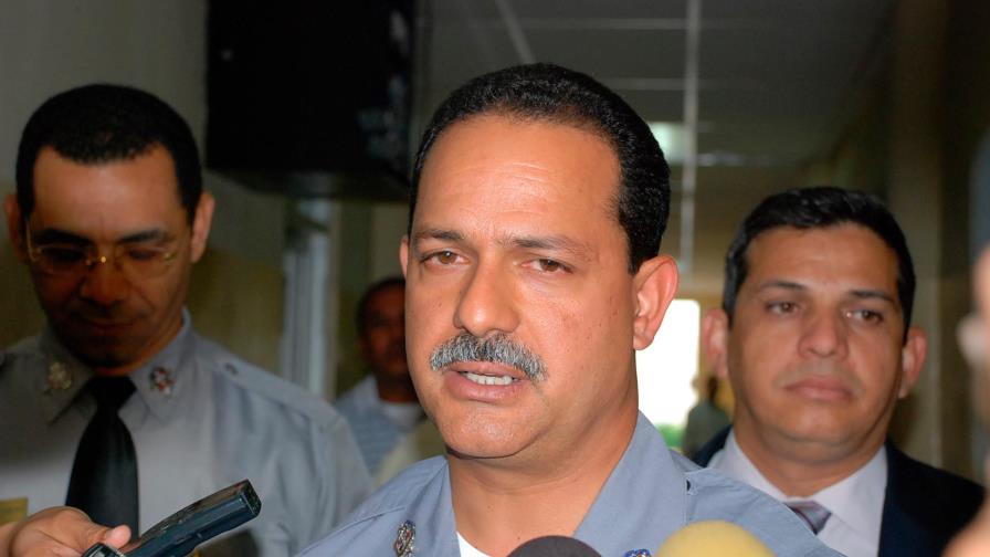 Guzmán Fermín aclara que no firmó ni sugirió el retiro de Eduardo Then en 2010 Guzmán Fermín aclara que no firmó ni sugirió el retiro de Eduardo Then en 2010