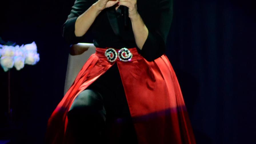 Paloma San Basilio, un deleite musical en escena