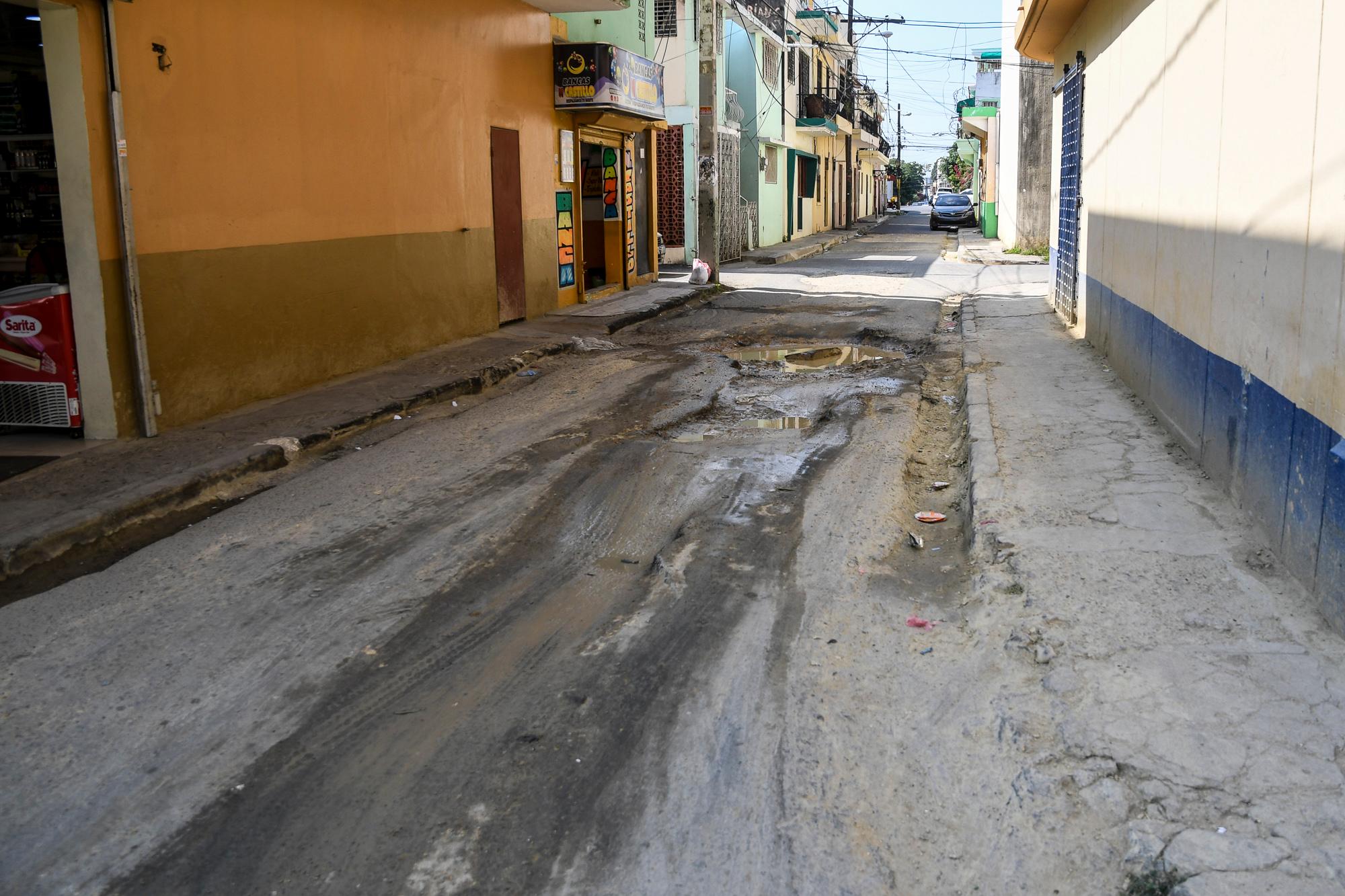 Los moradores han reclamado la reparación, pero nadie hace caso.