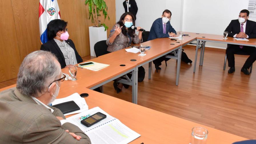 Mepyd inicia diálogos con congresistas para asegurar proyectos de inversión pública 