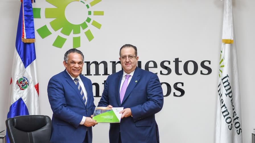 Impuestos Internos presenta Carta Compromiso al Ciudadano