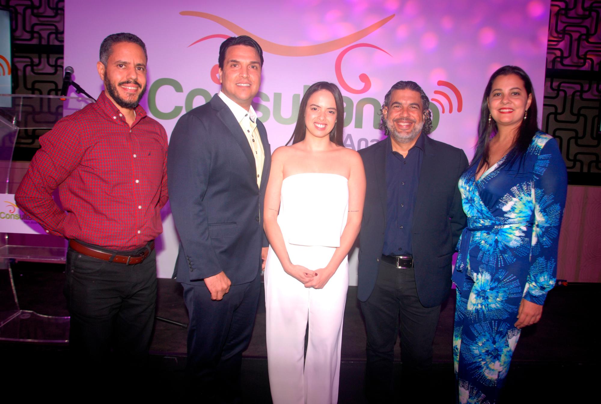 Ramón Emilio Almánzar, Nelson Sotelo, Rocío Reyes, Freddy Santana y Yamileh Cruz.