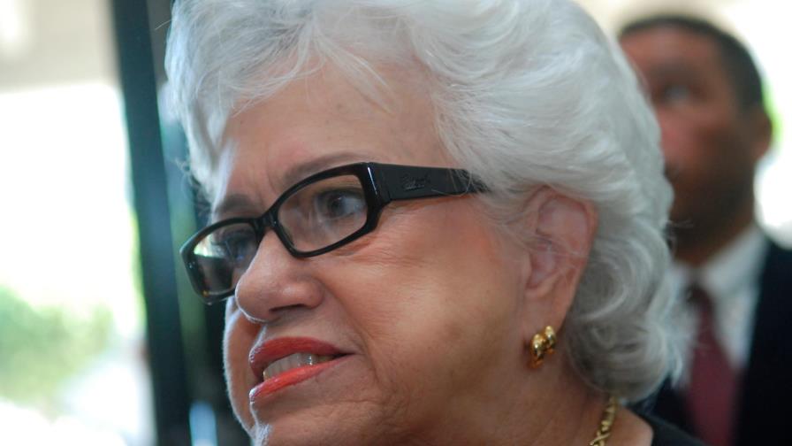 Ortiz Bosch pide al presidente de la Cámara de Cuentas que no renuncie aunque comparte las críticas de Abinader Ortiz Bosch pide al presidente de la Cámara de Cuentas que no renuncie aunque comparte las críticas de Abinader