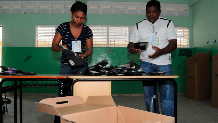 La sociedad da una segunda oportunidad para las elecciones municipales y acude hoy a las urnas 