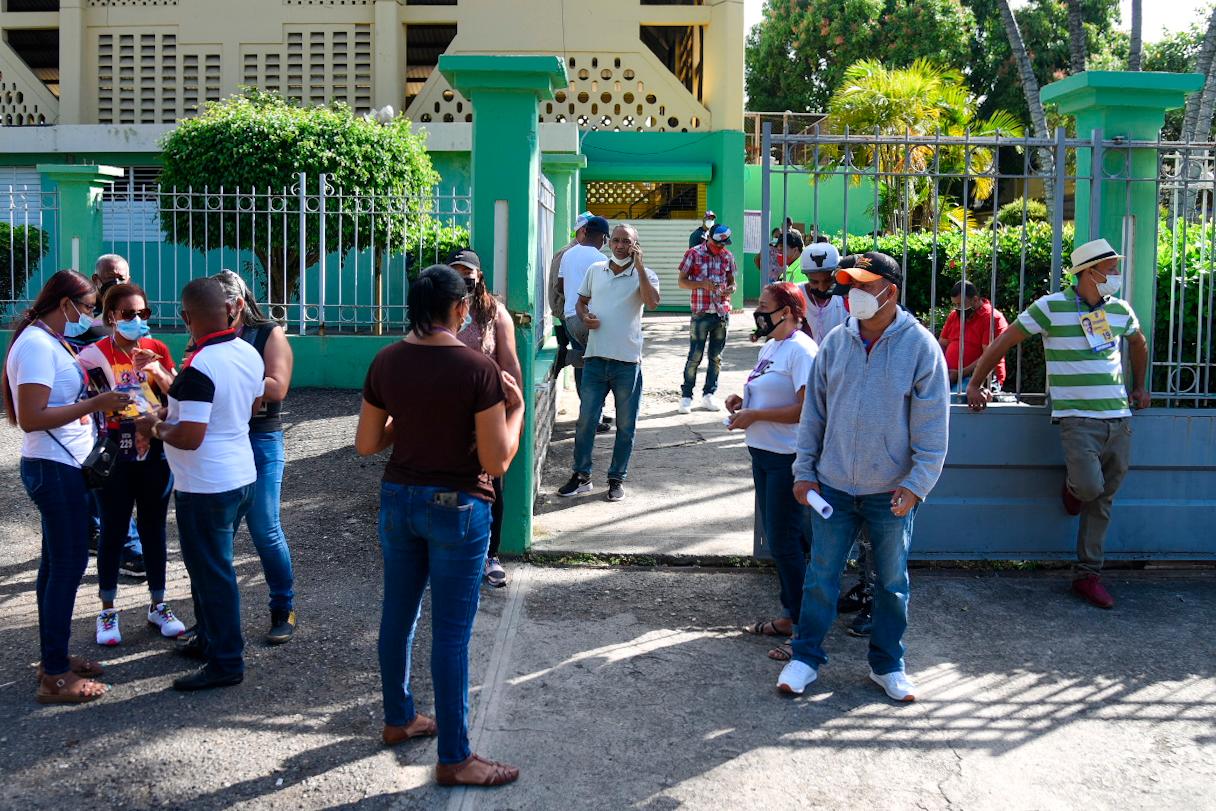 Las votaciones iniciaron a las 8:00 de la mañana.
