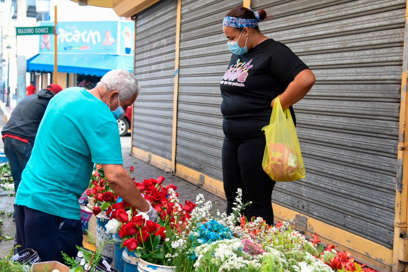 Las flores están entre los productos más demandados.