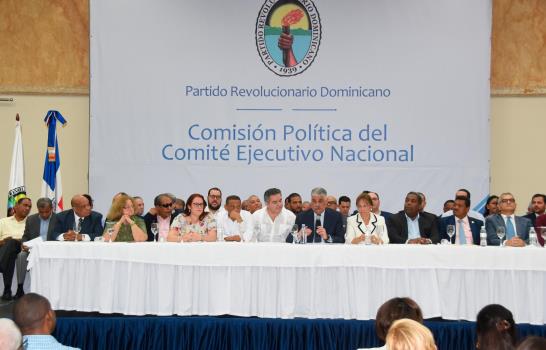 Partidos inician definición del panorama político
De los mayoritarios, solo el PRSC no ha determinado método de elección