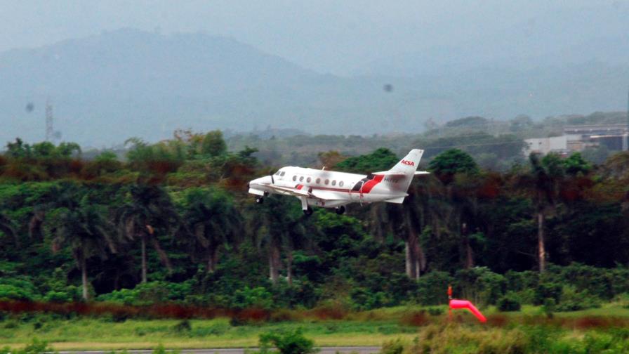 Venezuela prorroga restricción a vuelos internacionales con 6 excepciones