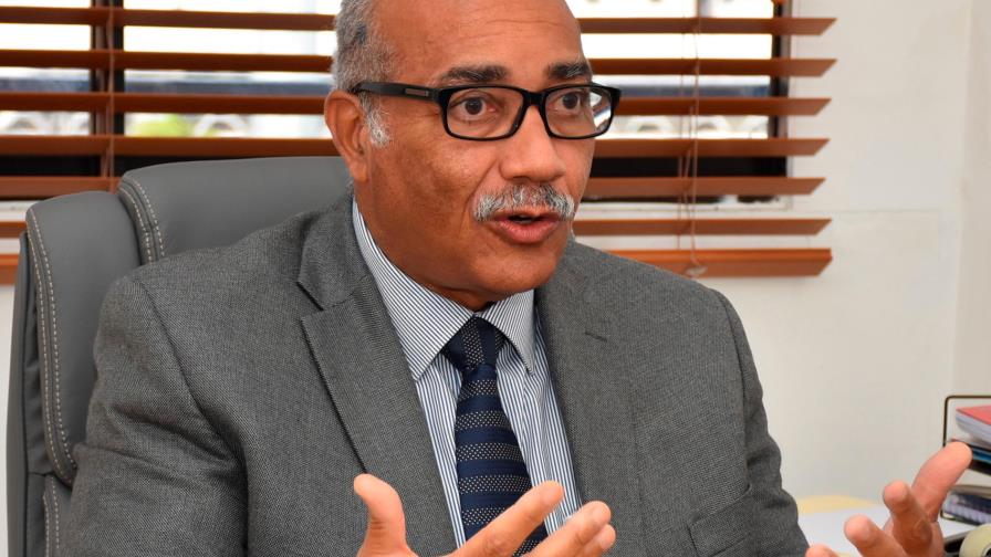 Viceministro de  Minas defiende instalación de presa de colas El Llagal