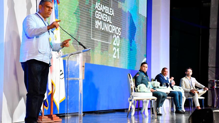 Ministro de Interior y Policía insta a alcaldes a empoderarse de seguridad ciudadana  
