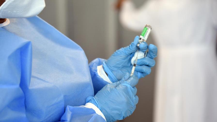 Suspenden clase presencial en escuela de Navarrete porque profesora inmunizada dio positivo a COVID-19 Suspenden clase presencial en escuela de Navarrete porque profesora inmunizada dio positivo a COVID-19