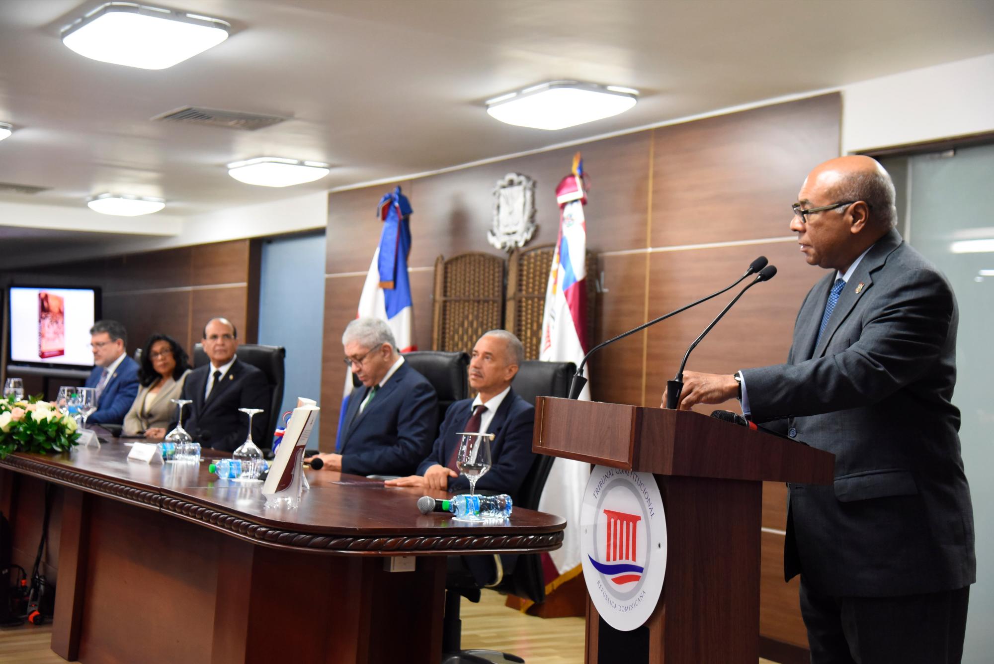 El presidente del Tribunal, Ray Guevara.