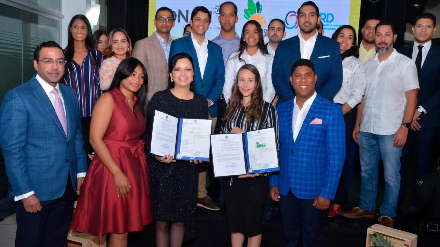 La piña de Monte Plata ya está protegida para exportación