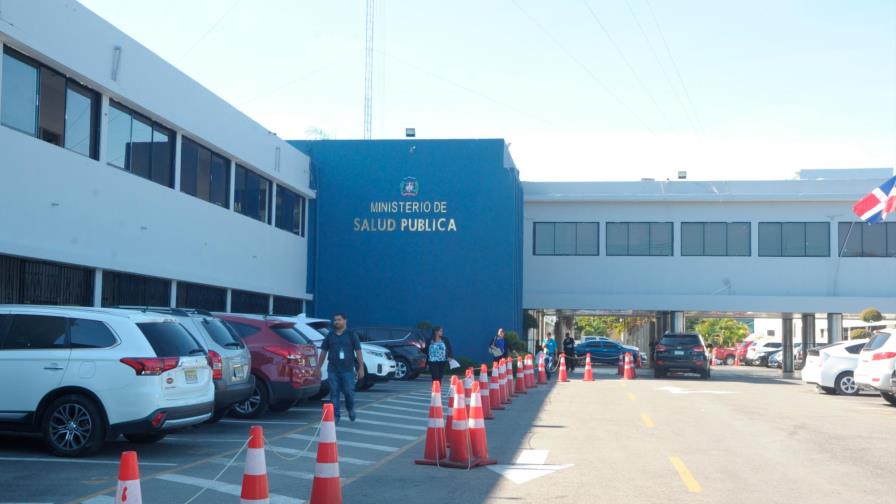 Salud Pública llama viajeros de zonas tropicales a vacunarse contra fiebre amarilla