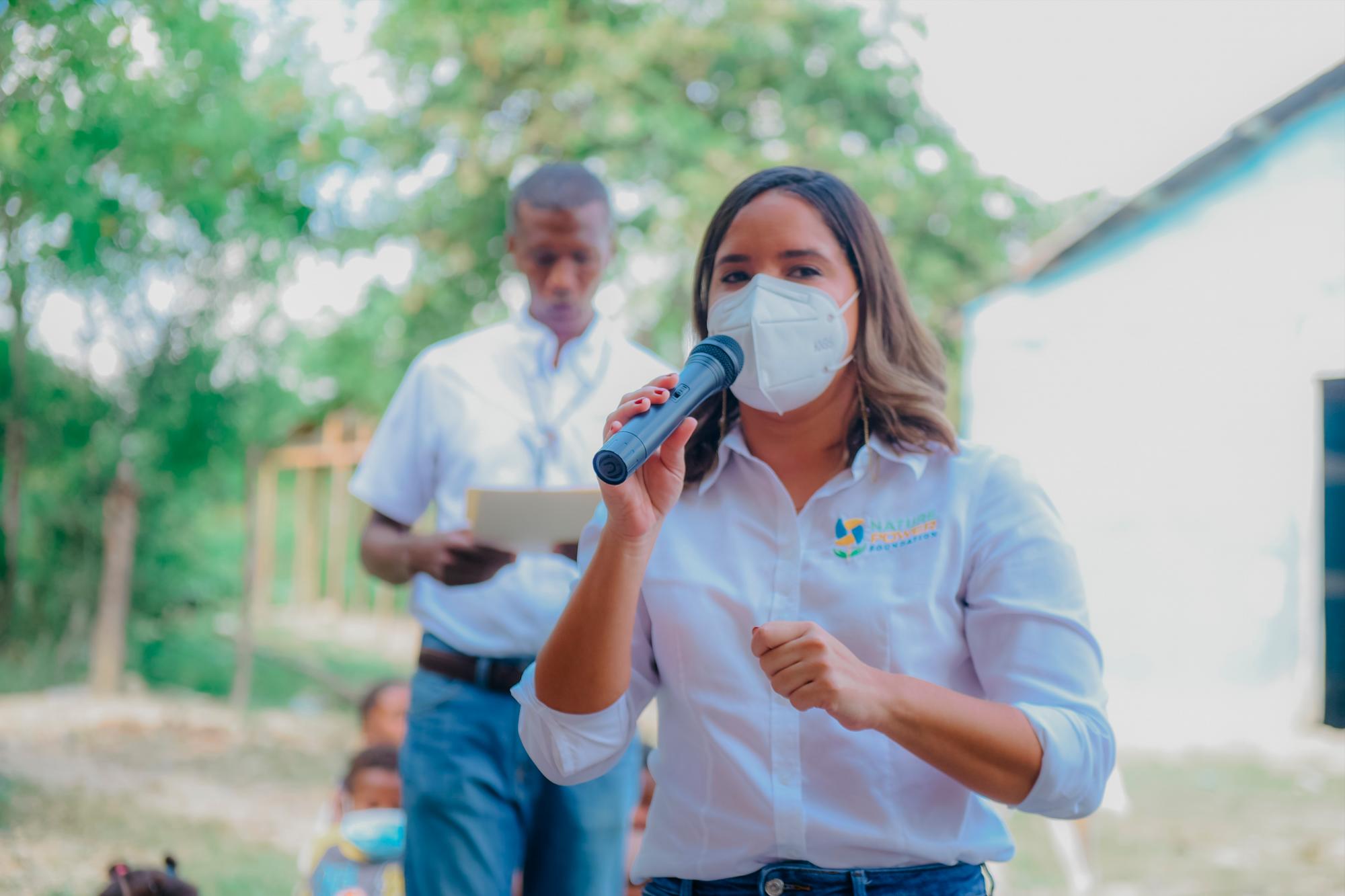 Laura Rojas, directora ejecutiva de Nature Power, una entidad que trabaja para facilitar el acceso a servicios básicos de energía y agua utilizando tecnologías limpias a comunidades vulnerables. 