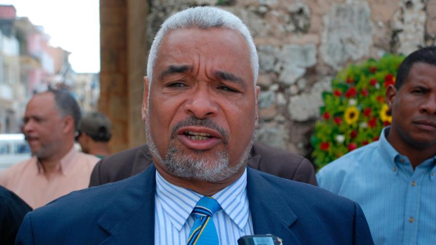 Radhamés Camacho responde a la llamada grabada a Rubén Maldonado