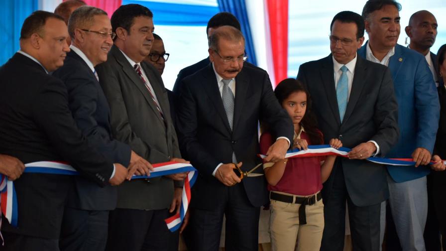 Educación someterá ingenieros abandonaron trabajos en escuelas de Jarabacoa