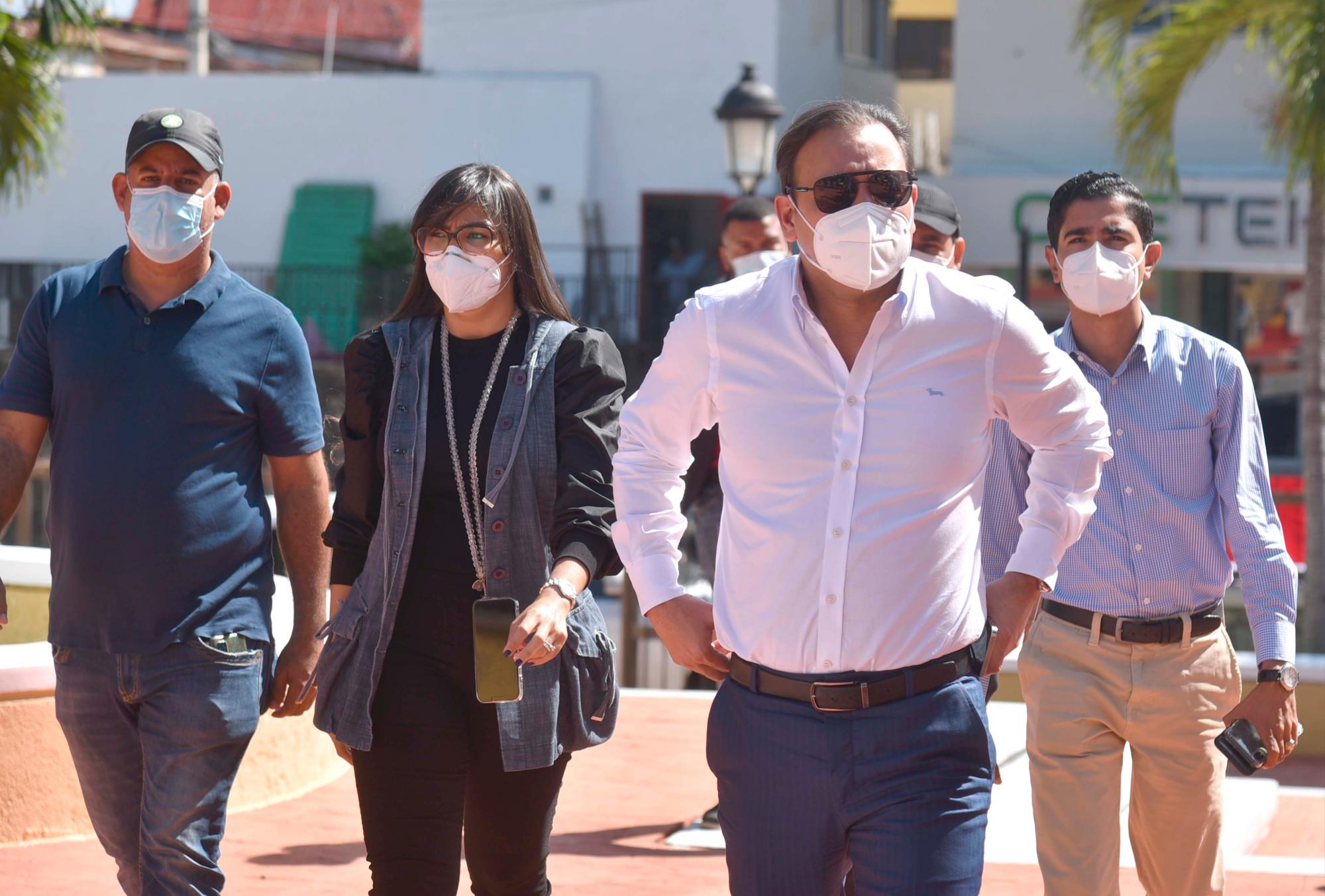 Durante acto mural en Plaza de la Constitución.