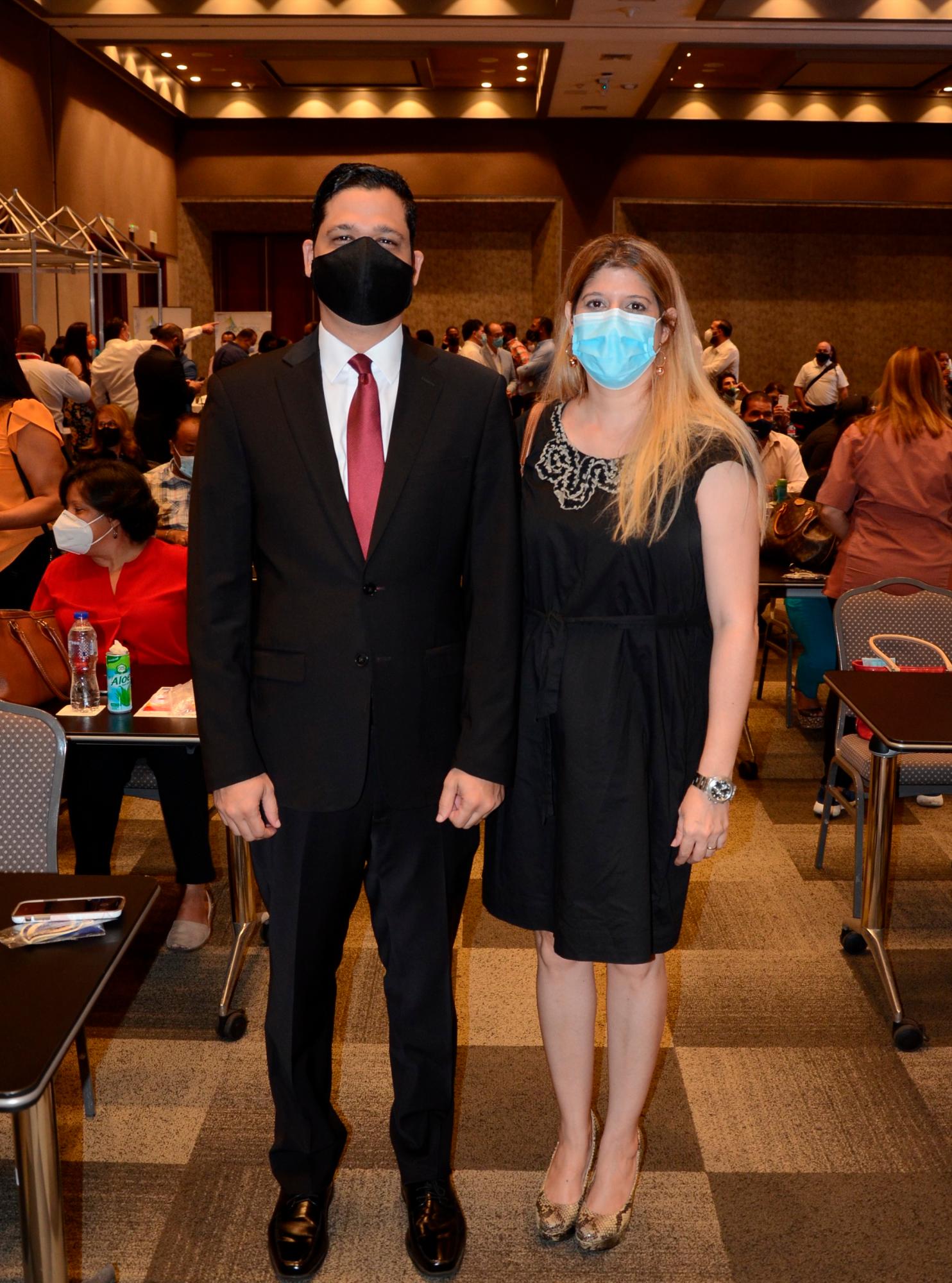 Raymond Arias y Cristina Álvarez.