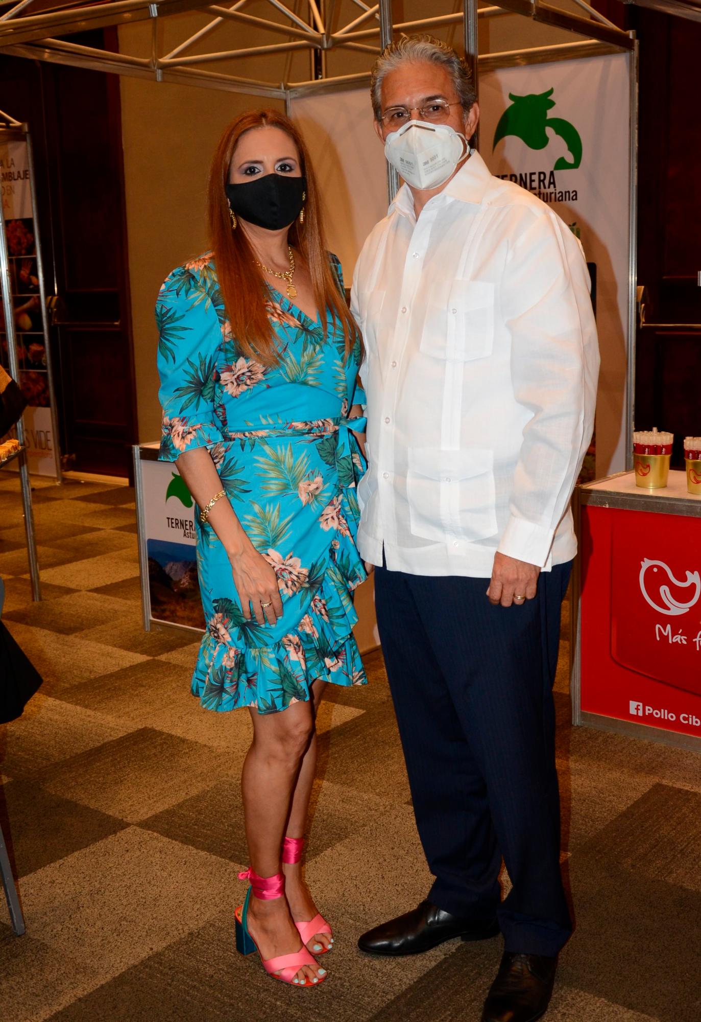 María Isabel de Farías y Juan Carlos Farías.