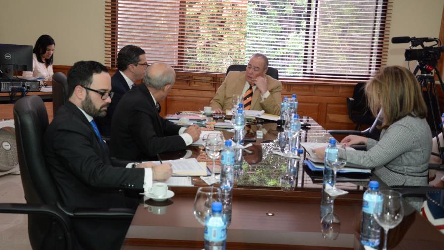 Senadores se reúnen con sector empresarial para tratar proyecto  de Ley de Alianzas Público-Privadas