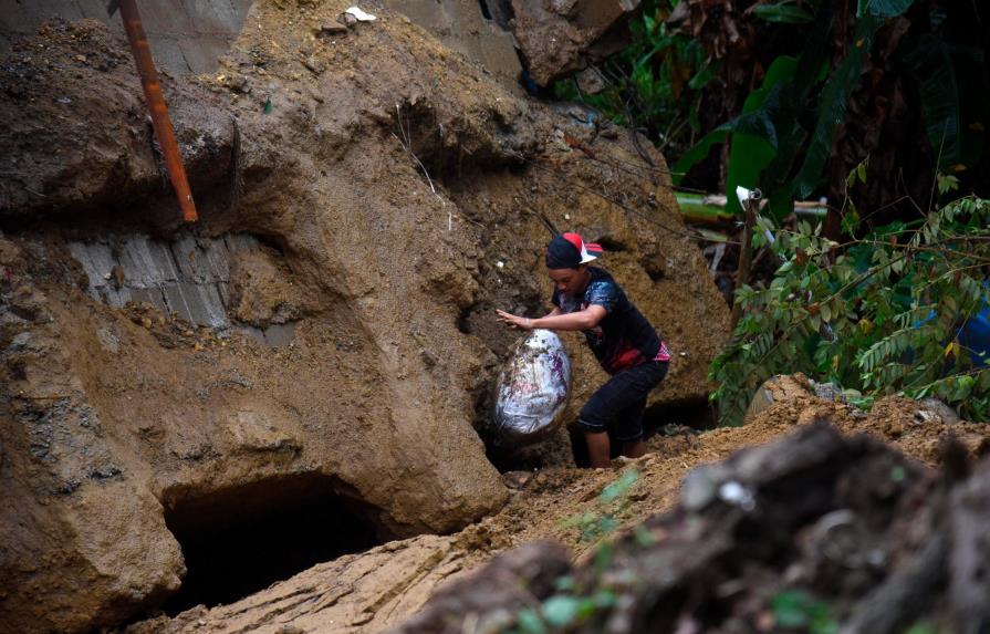 Informe de daños por lluvias en el Cibao: un puente colapsa, viviendas inundadas y sectores incomunicados
