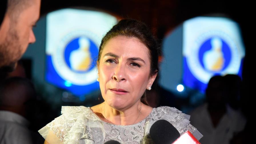 Carolina Mejía: “Juan Guaidó, de manera interina, debe asumir”