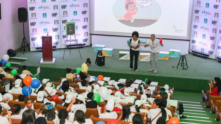 Los Cuenta Cuentos, cultivando la cultura tributaria 