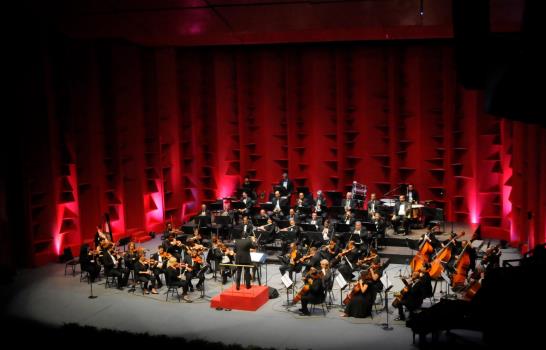 La música clásica dominicana brilla con Orquesta Sinfónica