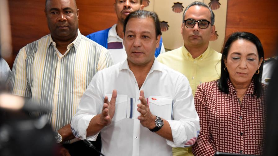 Declaran sesión permanente en Santiago por coronavirus Declaran sesión permanente en Santiago por coronavirus