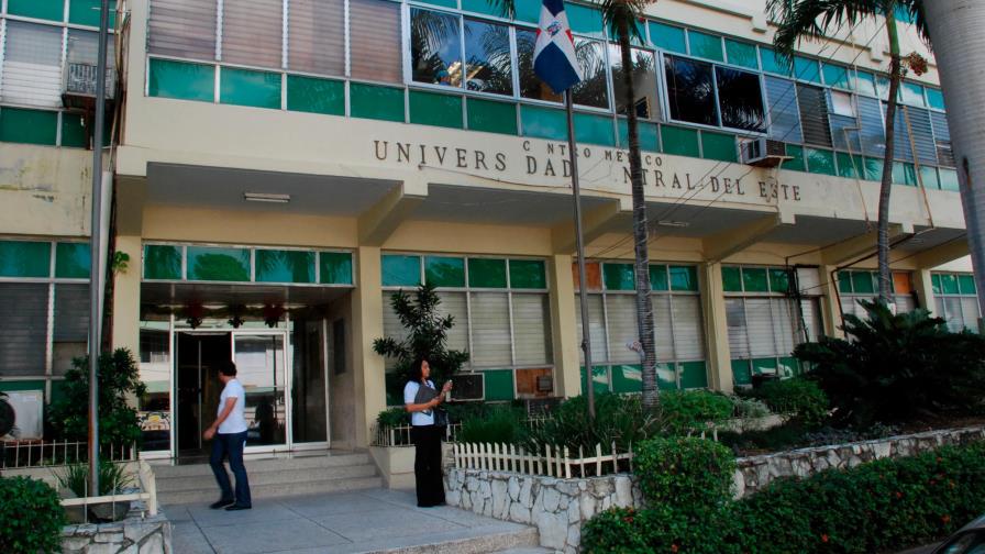 Médico explica cómo diagnostican COVID-19 a falta de pruebas Médico explica cómo diagnostican COVID-19 a falta de pruebas