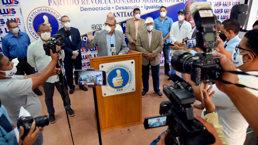 PRM dice gobierno reprobó en manejo de COVID-19 PRM dice gobierno reprobó en manejo de COVID-19