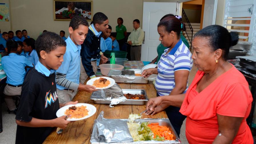 Estudiantes reciben el 70% de los nutrientes que necesitan de la dieta diaria
Estudiantes reciben el 70% de los nutrientes de la dieta diaria