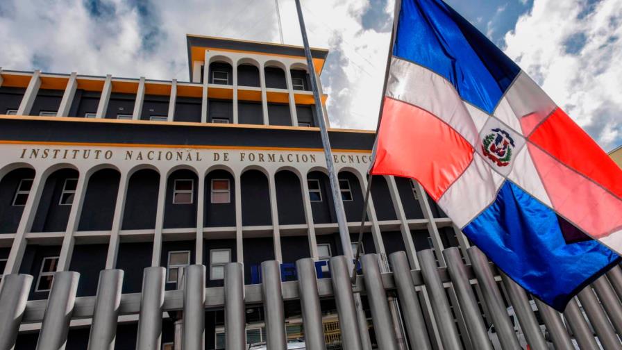 Más de 300 mil solicitudes en primer día de apertura de cursos del Infotep Más de 300 mil solicitudes en primer día de apertura de cursos del Infotep