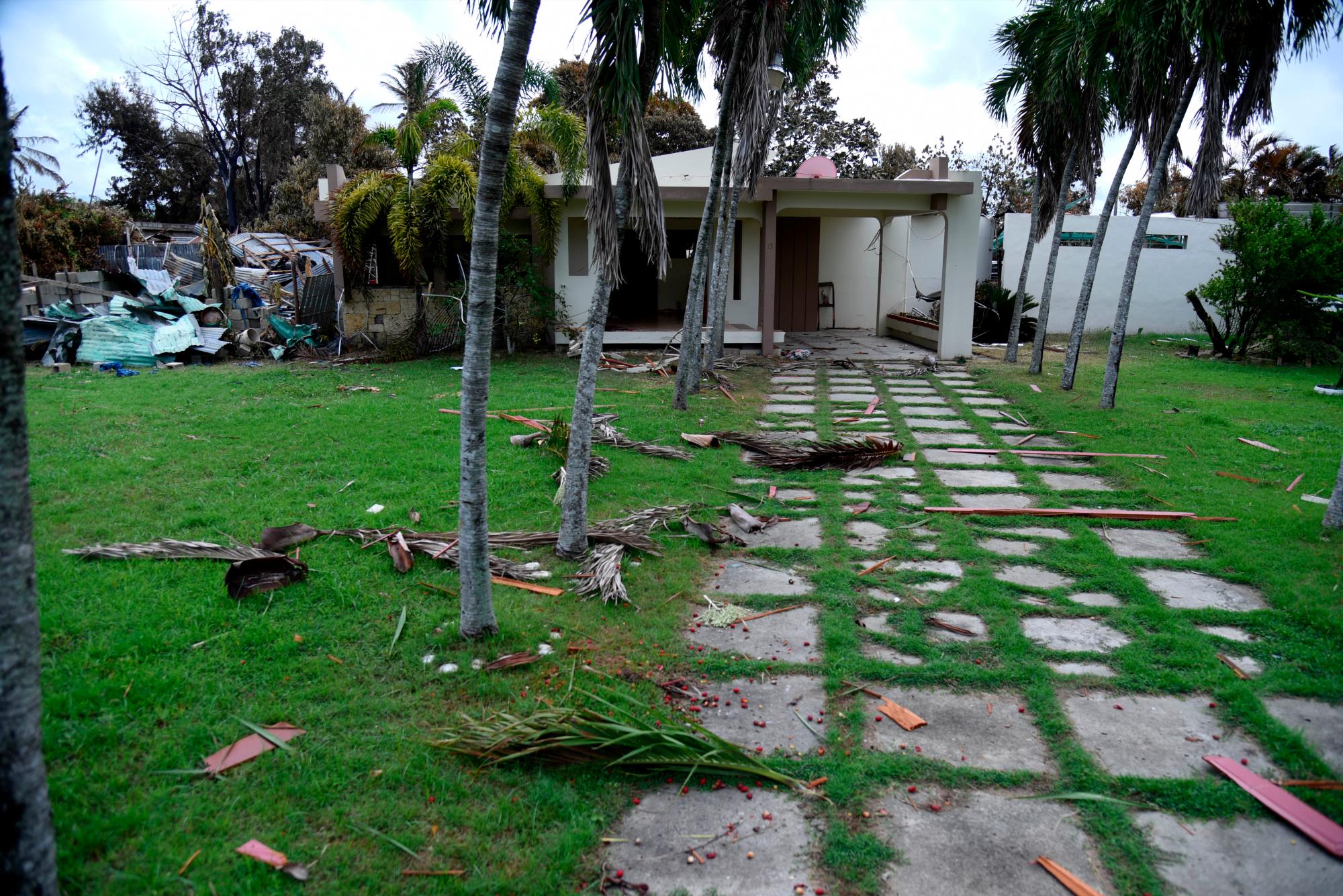 Entorno de cómo quedó el lugar las el incendio en envasadora.