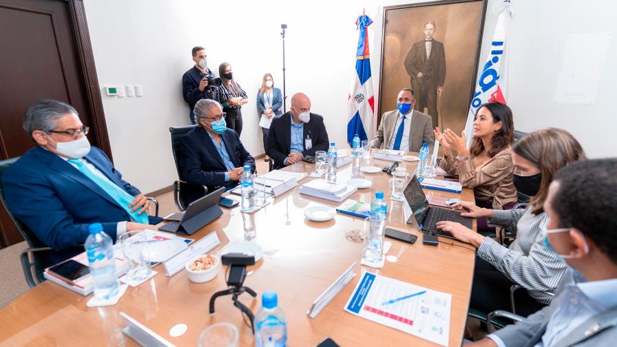 Indotel inicia mesas de trabajo para la transformación digital 