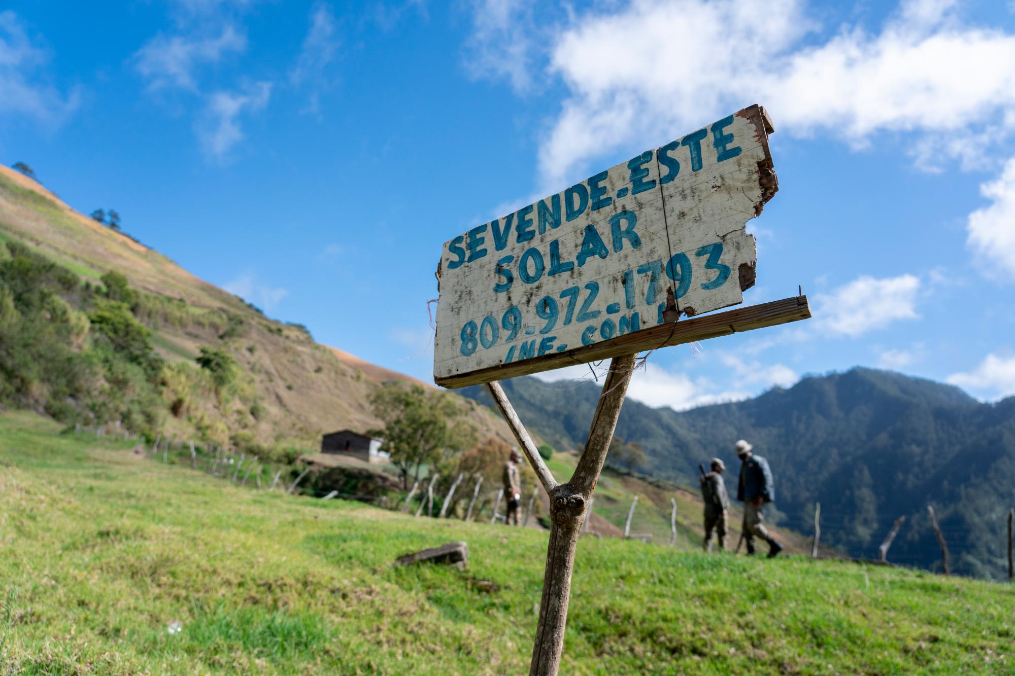 Letrero en el paraje de La Nuez el domingo 23 de mayo de 2021.