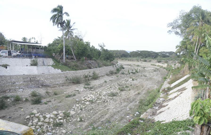 Ríos de Villa Isabela en Puerto Plata quedan secos 