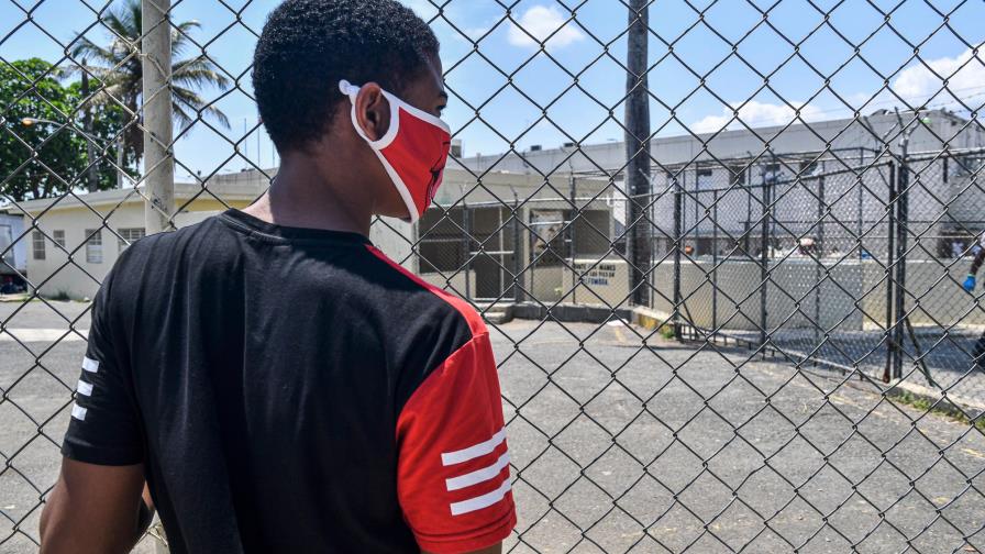 Ministro de Salud considera urgente separación de presos en La Victoria ante coronavirus