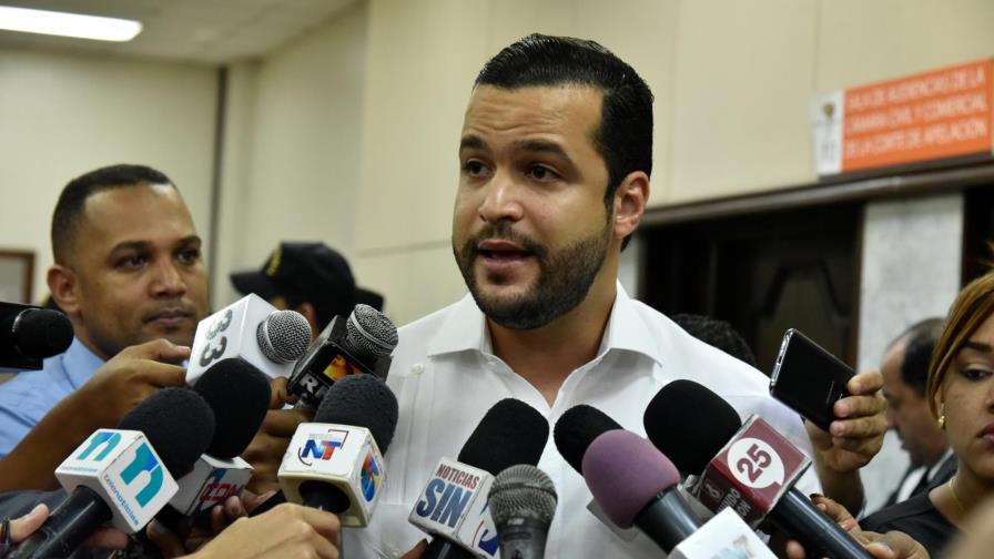 Rafael Paz denuncia que tuits contra Luis Abinader fueron producto de un hackeo